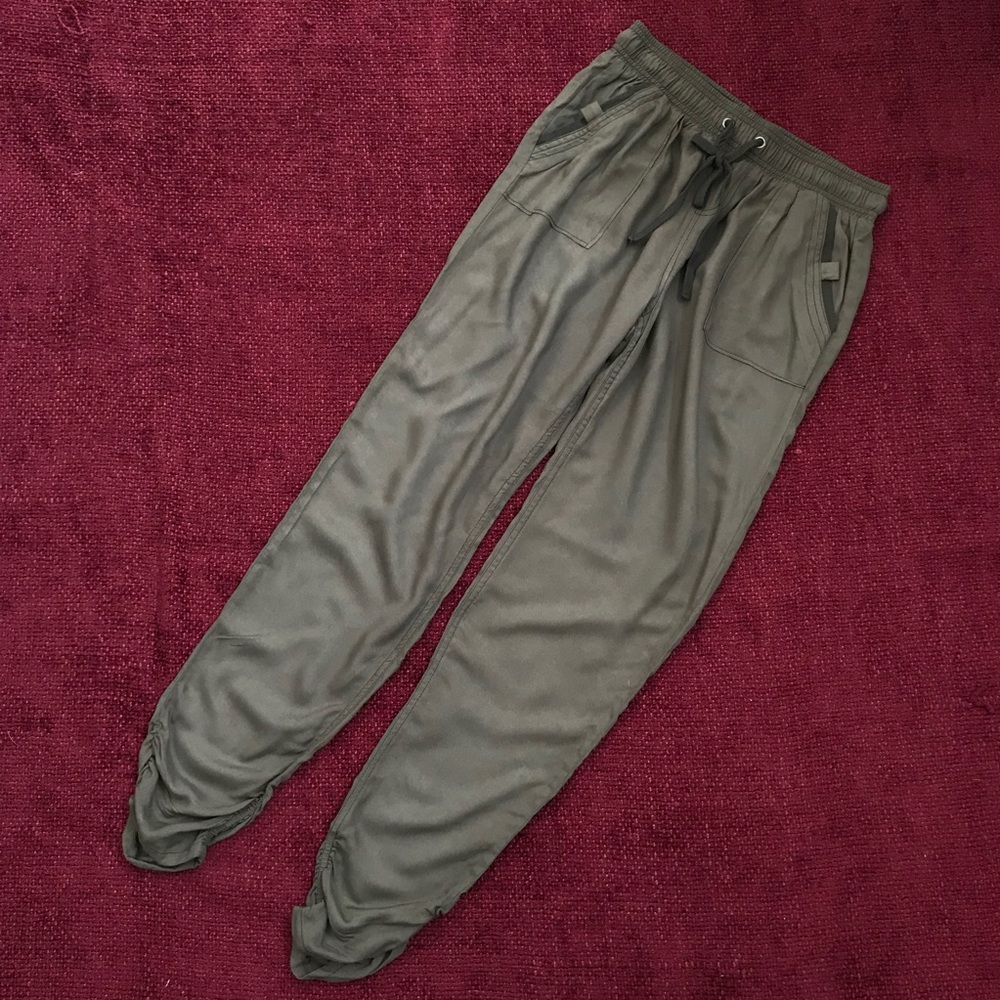 Women's Olive Drawstring Jogger Pants